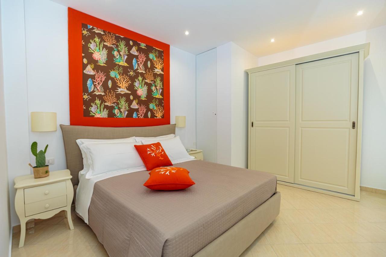 Holiday House Solemare Orikum Bagian luar foto