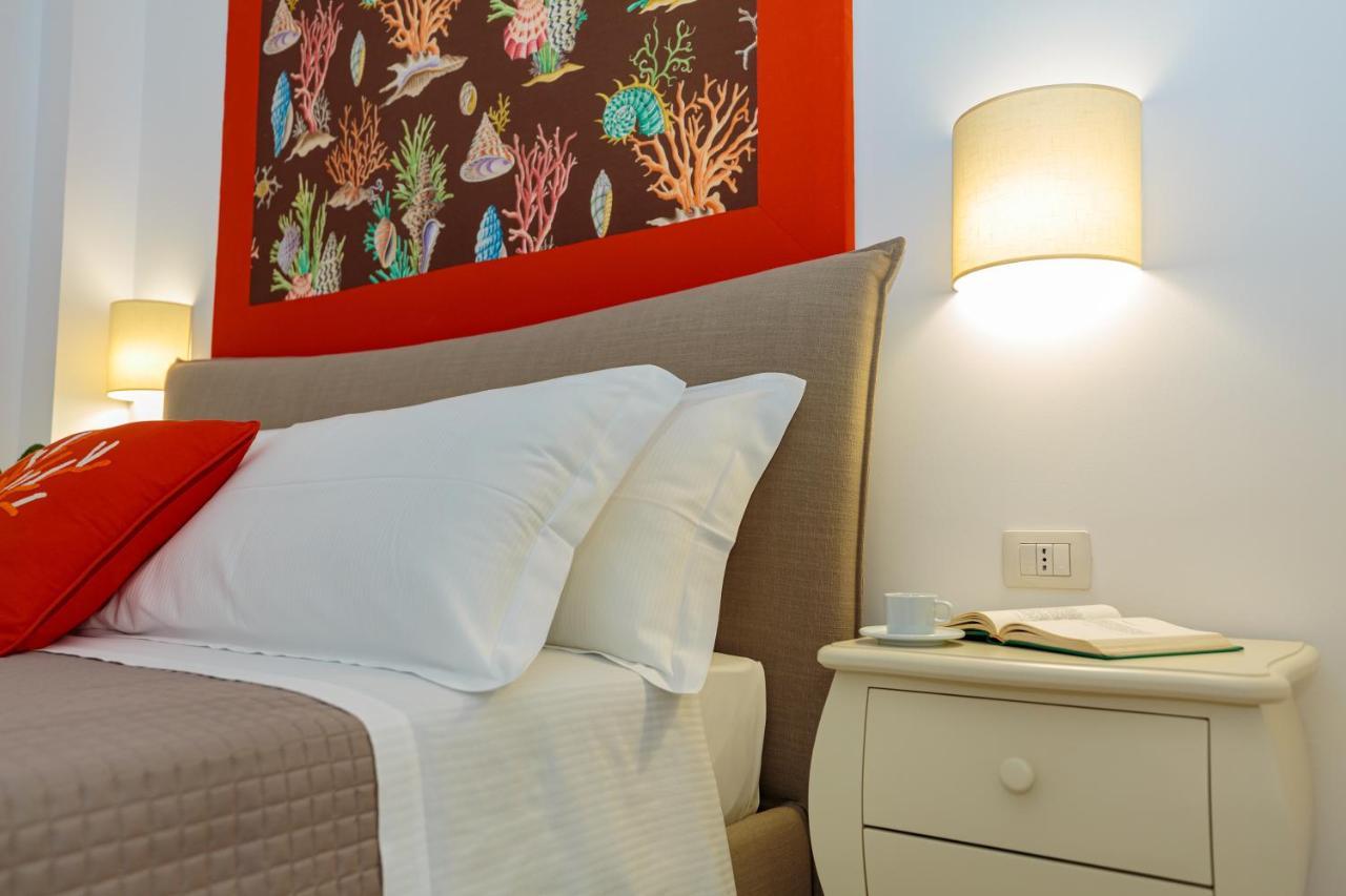 Holiday House Solemare Orikum Bagian luar foto