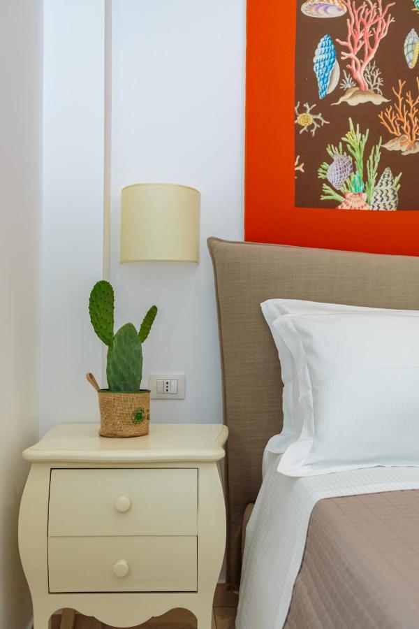 Holiday House Solemare Orikum Bagian luar foto