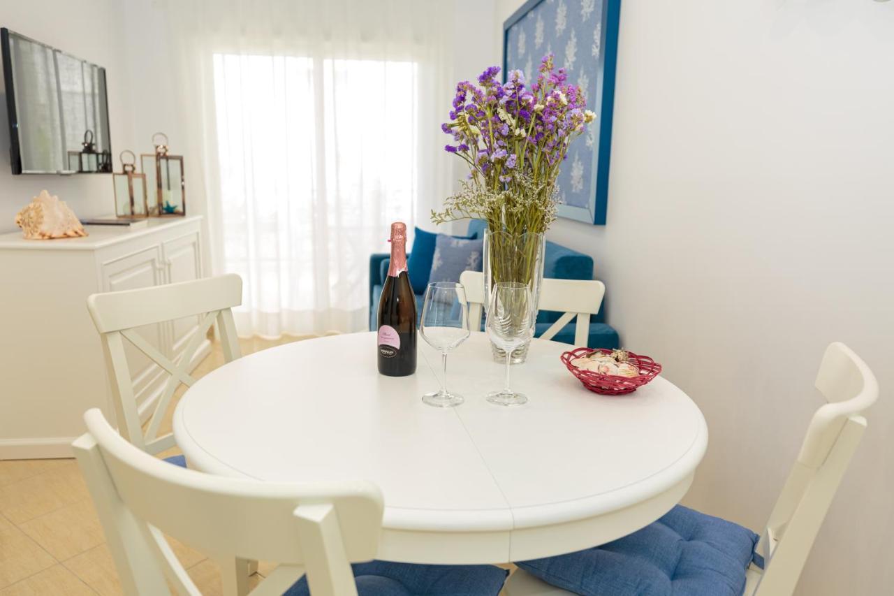 Holiday House Solemare Orikum Bagian luar foto