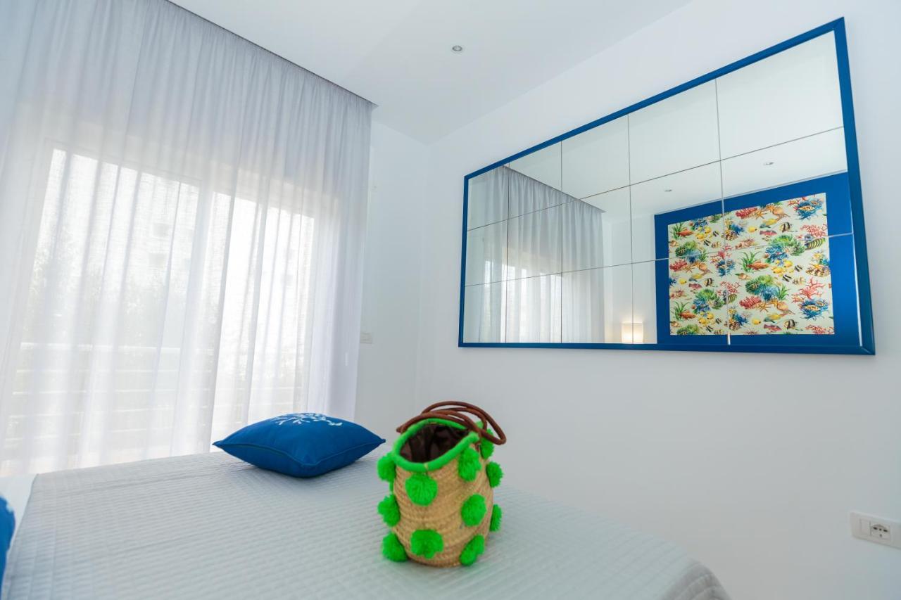 Holiday House Solemare Orikum Bagian luar foto